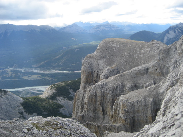 Another view of the cliff