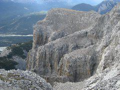 Roche Miette cliff