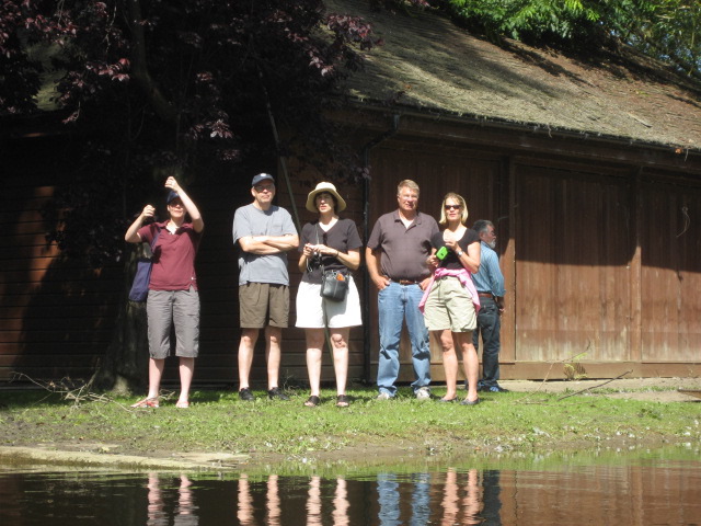 Angela demonstrating dry land punting technique